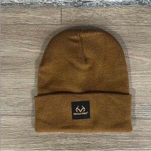 NWOT Realtree Brown Knit Beanie‎